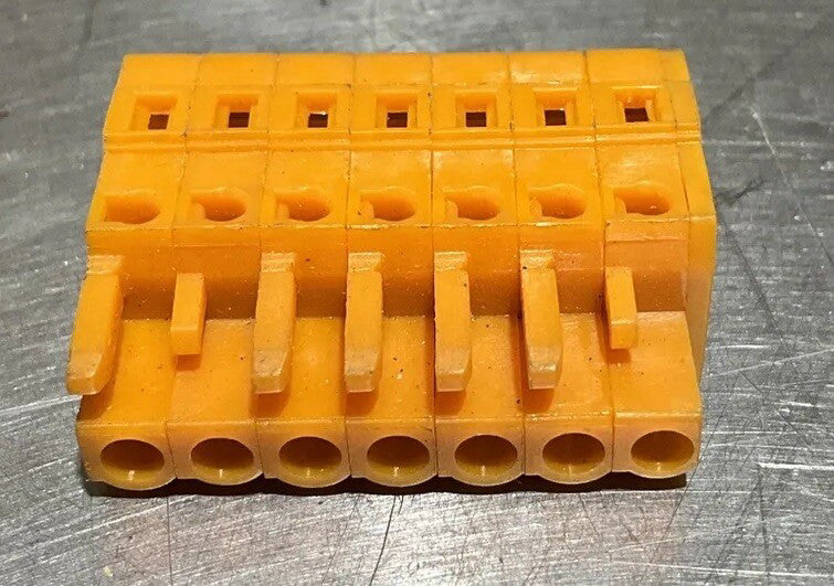WAGO 231 Terminal Block 7 Female Plug Nos Surplus No Original Package