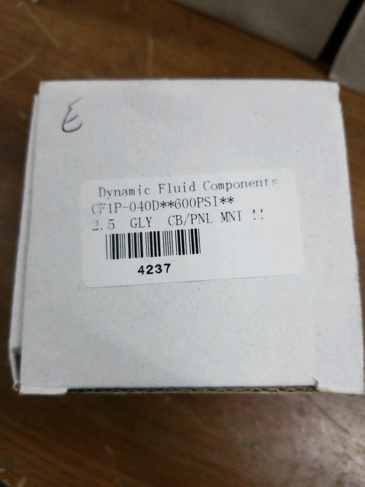 *NEW* Dynamic Fluid Components CF1P-040D 30 PSI Gauge 2.5"