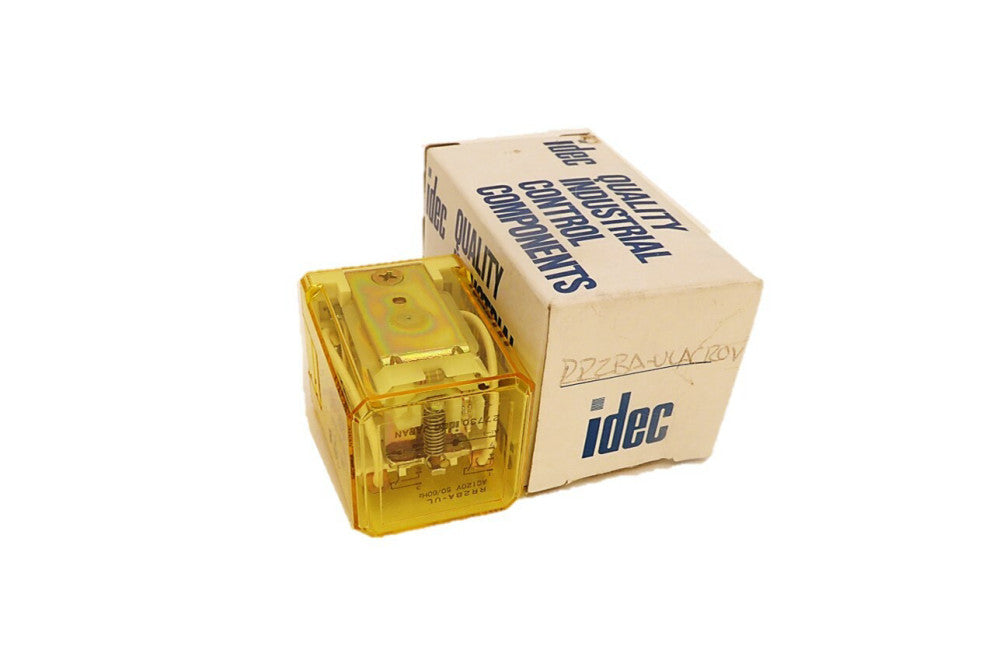 IDEC  RR2BA-UL  AC 120V Relay  NEW IN BOX