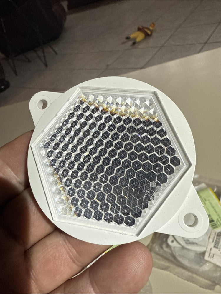 Eaton E65KR55 Photo Retroreflector 55mm reflector