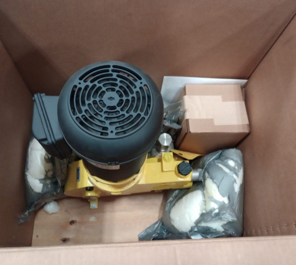 Milton Roy MRB11R12B6APPNNNNY Metering Pump with WEG 0118ET3E56CFL-S