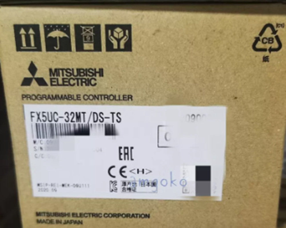 One Brand New Mitsubishi FX5UC-32MT/DS-TS FX5UC32MTDSTS programmable controller