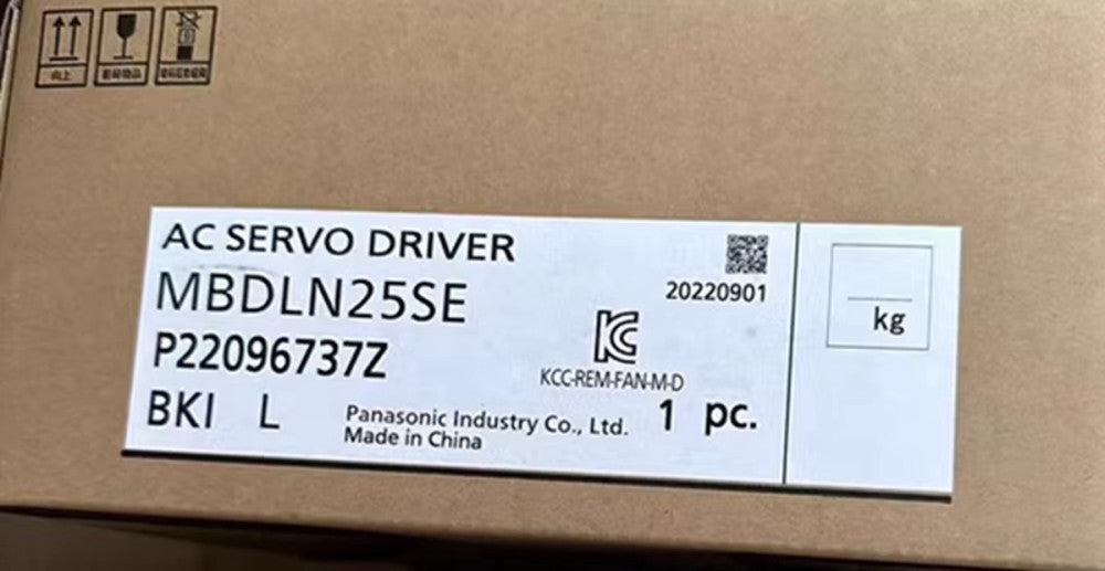 One Brand New PANASONIC MBDLN25SE Servo Motor Driver