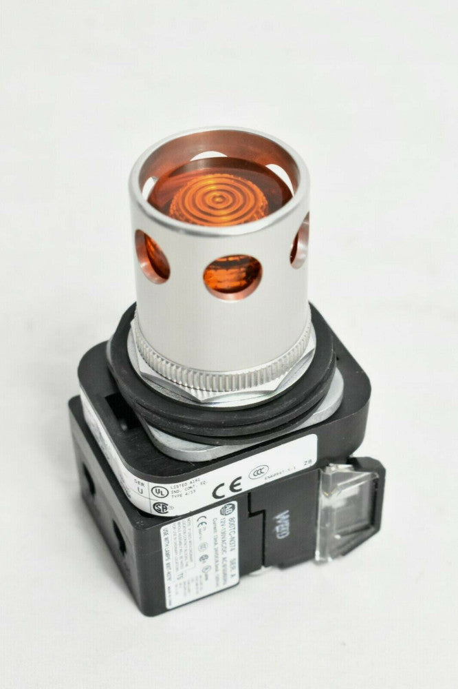 Allen Bradley 800TC-QAH2A  Amber Illuminated Push Pull Button 800TC-N374