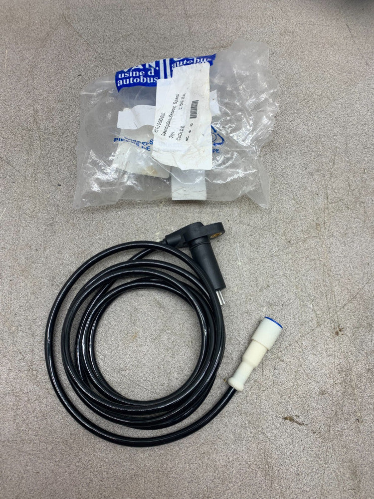 NEW NO BOX BOSCH SPEED SENSOR 0.486.000.101