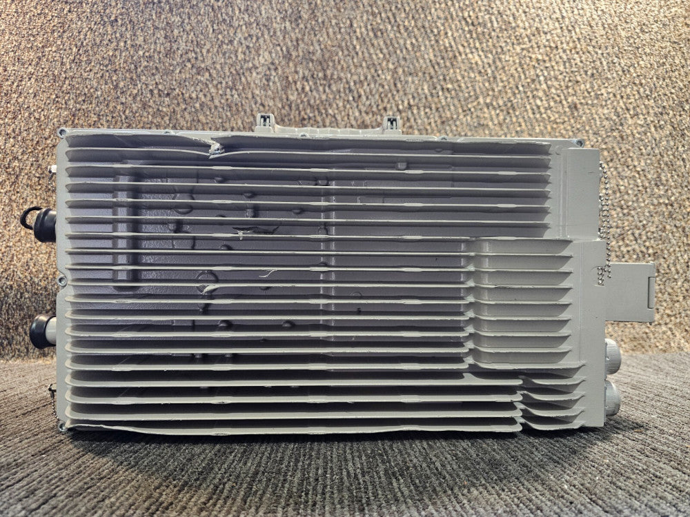 Alcatel Lucent RRH2x60-850 Antenna Radio Head Celestica Type 4 Enclosure IP65