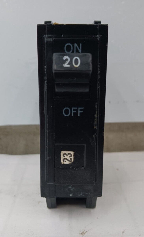 GE 20 AMP CIRCUIT BREAKER 1 POLE 120/240 VAC THQL1120