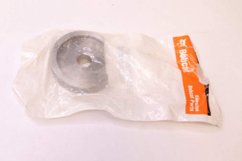 Bobcat Retainer 6565600 