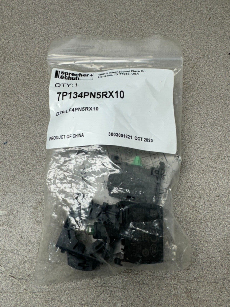 NEW IN PACKAGE SPRECHER SCHUH PUSH BUTTON SWITCH D7P-LF4PN5RX10