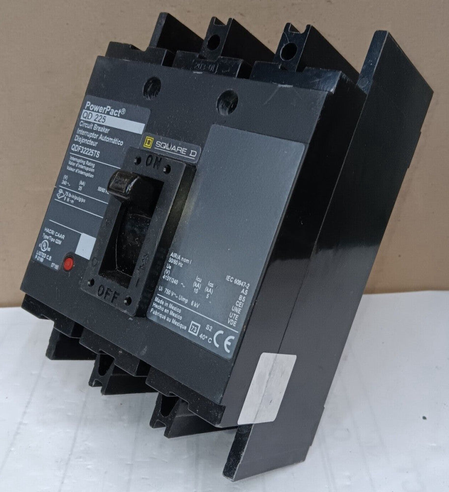 SQUARE D 225 AMP CIRCUIT BREAKER 3 POLE 240 VAC QDF32225TS