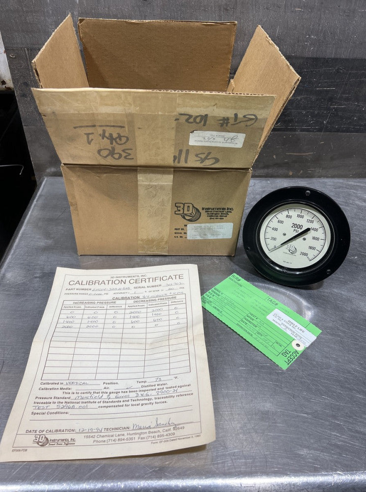 3d Instruments 25504-32B21 GAD-GCO Pressure Gauge 4-1/2in 0-2000psi 1/4in Npt