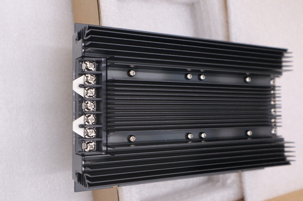 NEW IN BOX CUI INC VFK400W-Q48-S12 / VFK400WQ48S12 STOCK H209