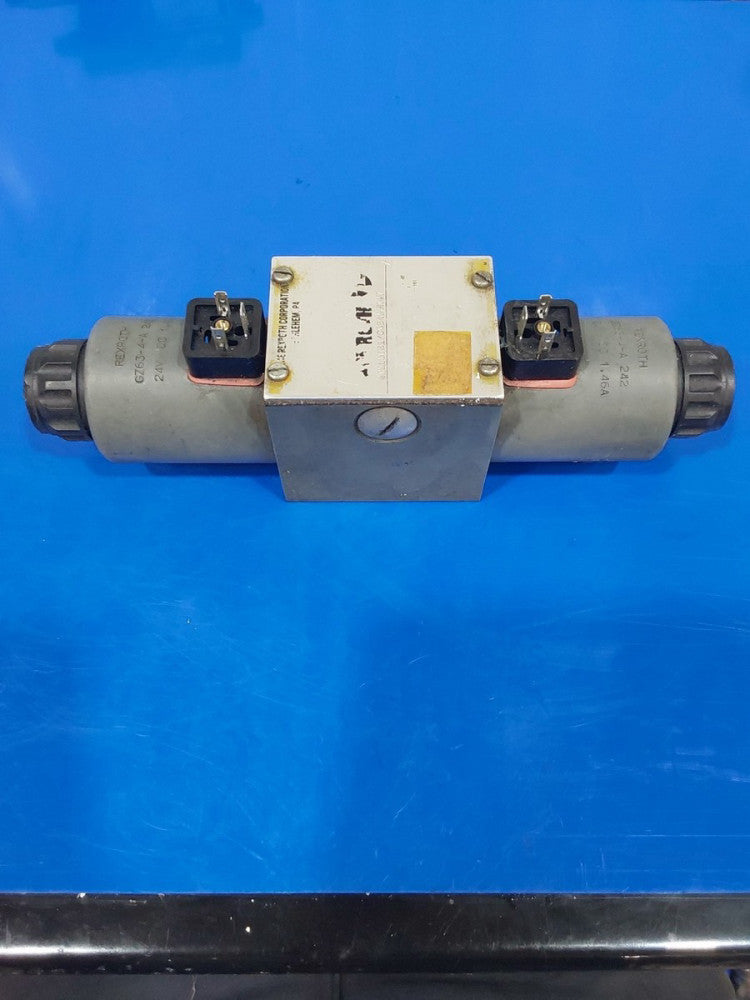 Rexroth 4WE10U31/CG24N9K4V Hydraulic Valve