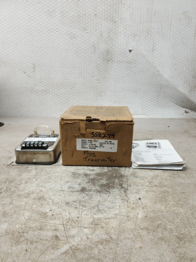 NEW IN BOX OMEGA PRESSURE TRANSMITTER PX655-01DI