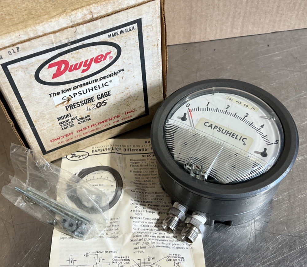 DWYER 4205 Nos Surplus