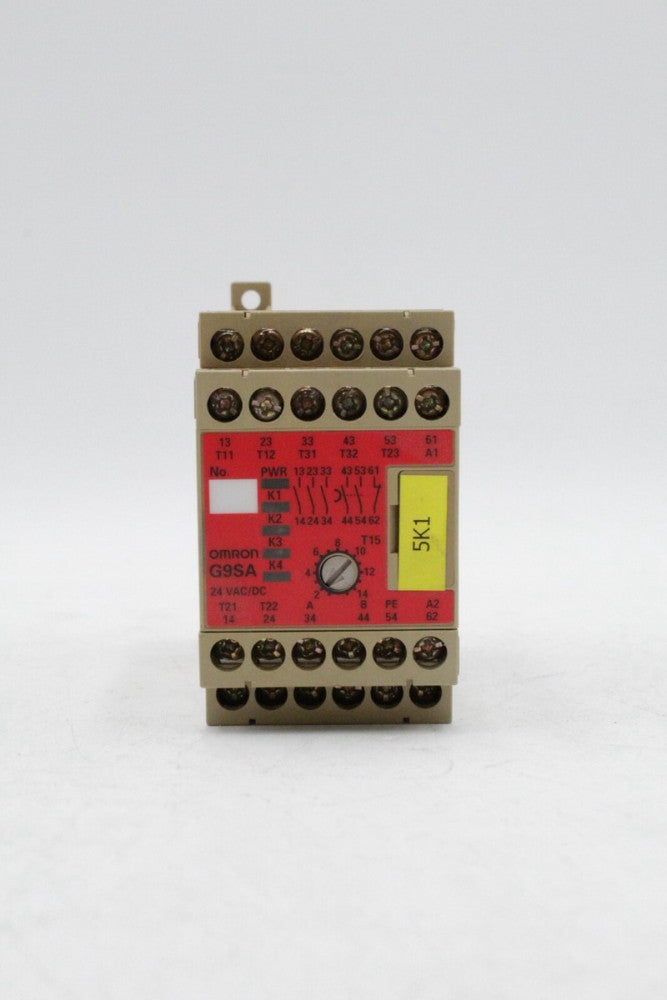 Omron G9SA-321-T15 Safety Relay Unit