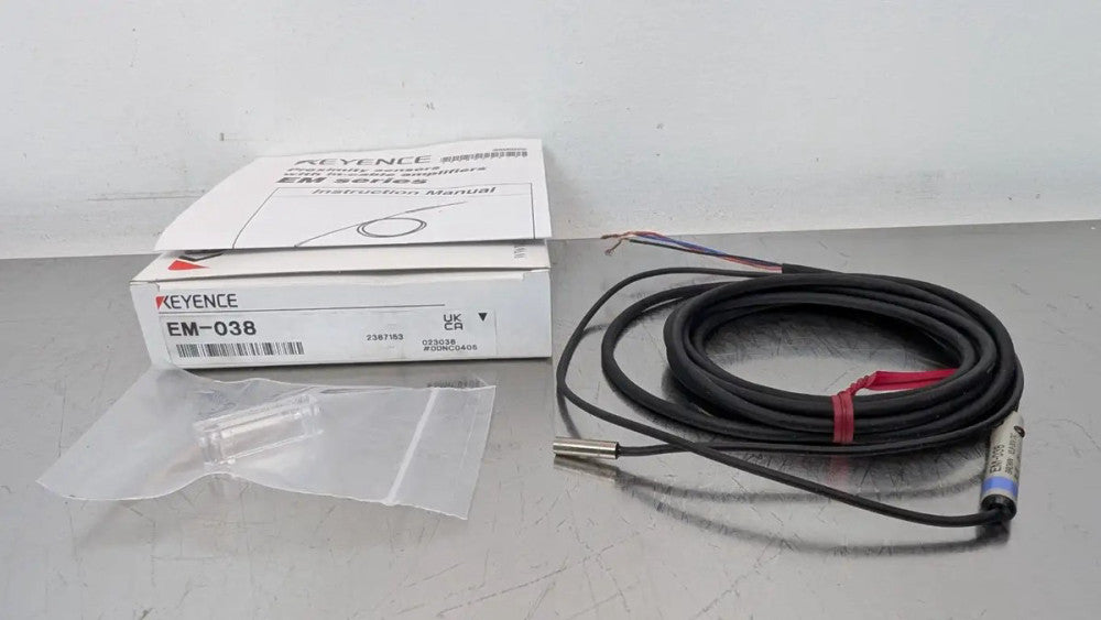 Keyence EM-038 Proximity Sensor 10.8-30VDC