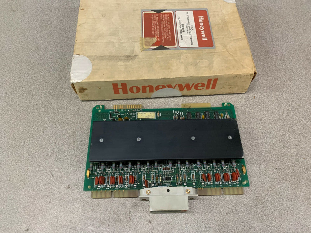 USED HONEYWELL OUTPUT MODULE 621-6550