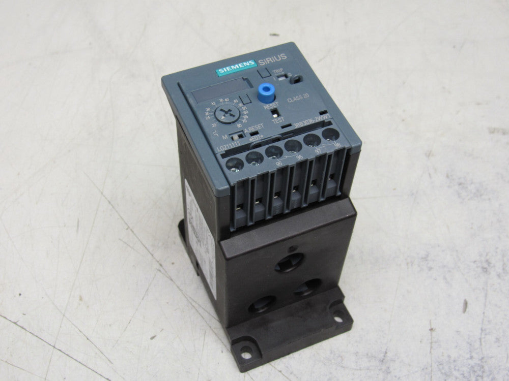 SIEMENS SIRIUS 3RB3036-2WW1 OVERLOAD RELAY 20-80FLA XLNT USED TAKEOUT !!