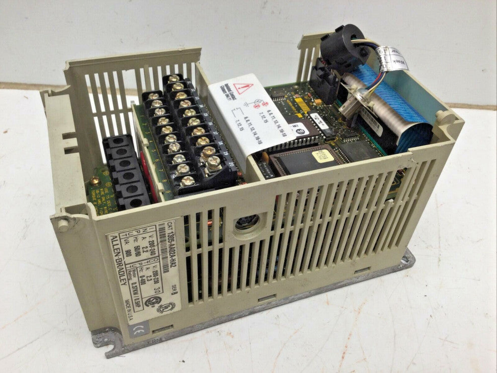Allen Bradley 1305-AA02A-HA2 Drive