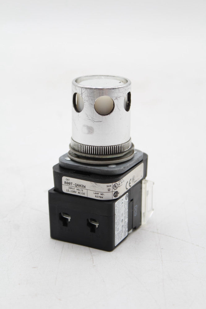 Allen-Bradley 800T-QAH2W White Illuminated Push Button