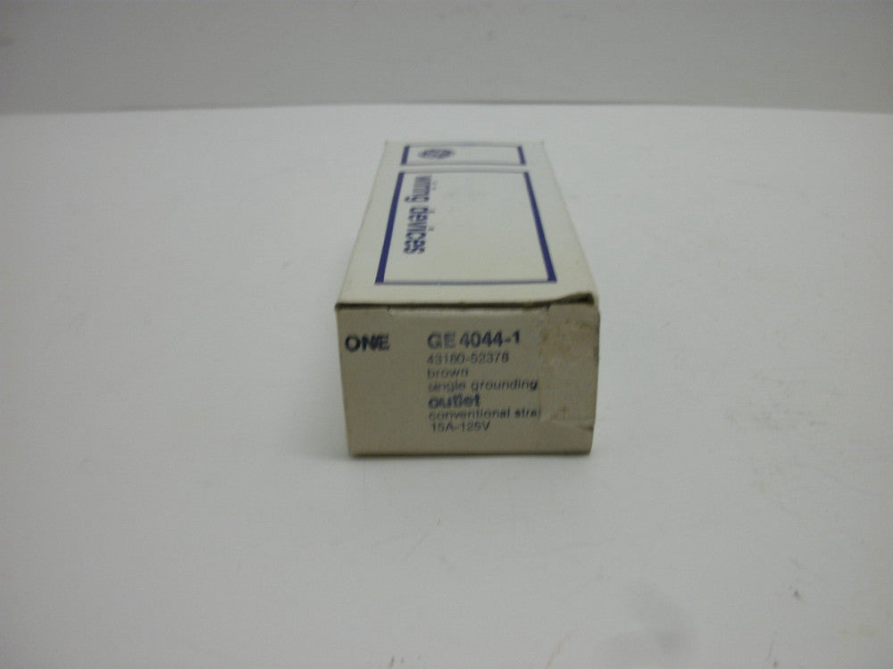GENERAL ELECTRIC GE4044-1 SINGLE GROUNDING OUTLET/RECEPTACLE 15A-125V BROWN NIB
