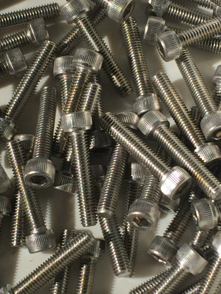 Lot of 75 10-32 Socket Head Cap Screws 1" Long 316 Stainless Steel