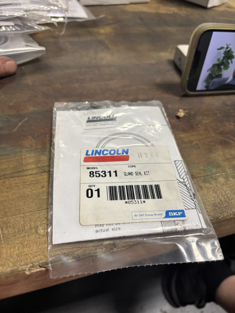 NEW LINCOLN Gland Seal Kit  INDUSTRIAL 85311 85311