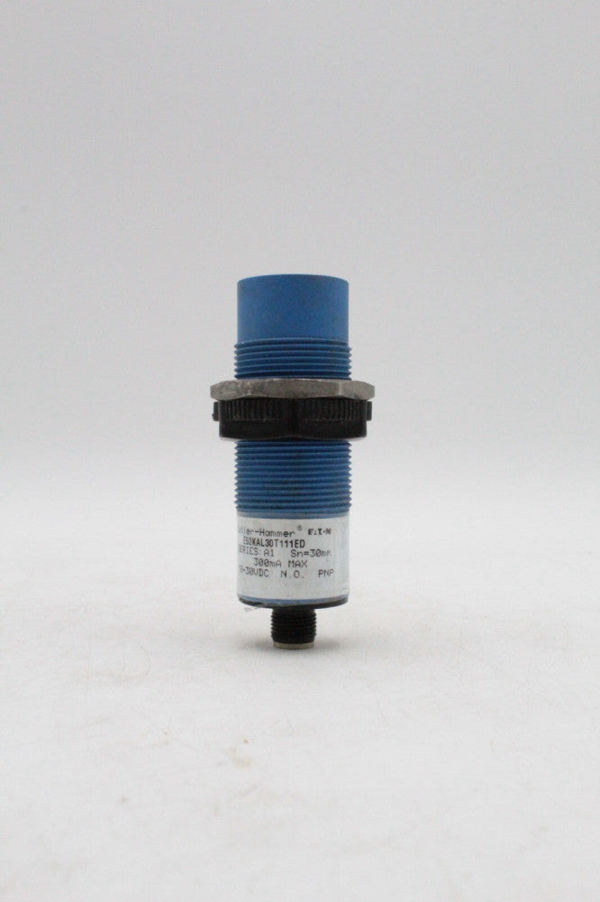 Cutler-Hammer E53KAL30T111ED Tubular Capacitive Proximity Sensor