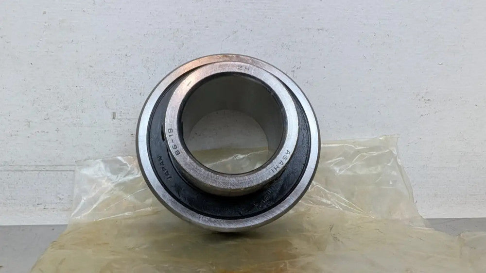 AMI Bearings B6-19 Set Screw Insert Bearing 206PR-E 1-3/16" ID 2.4409" OD 1.594"