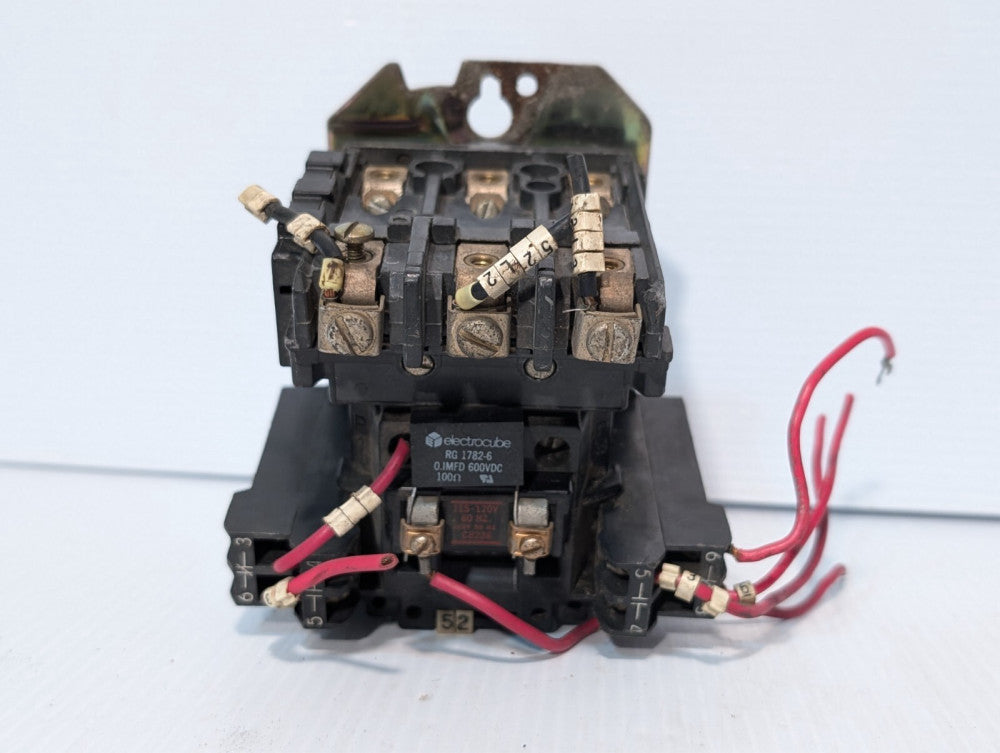 Allen-Bradley starter with 40410-326-52 load balancer, size 0-1, electrocube