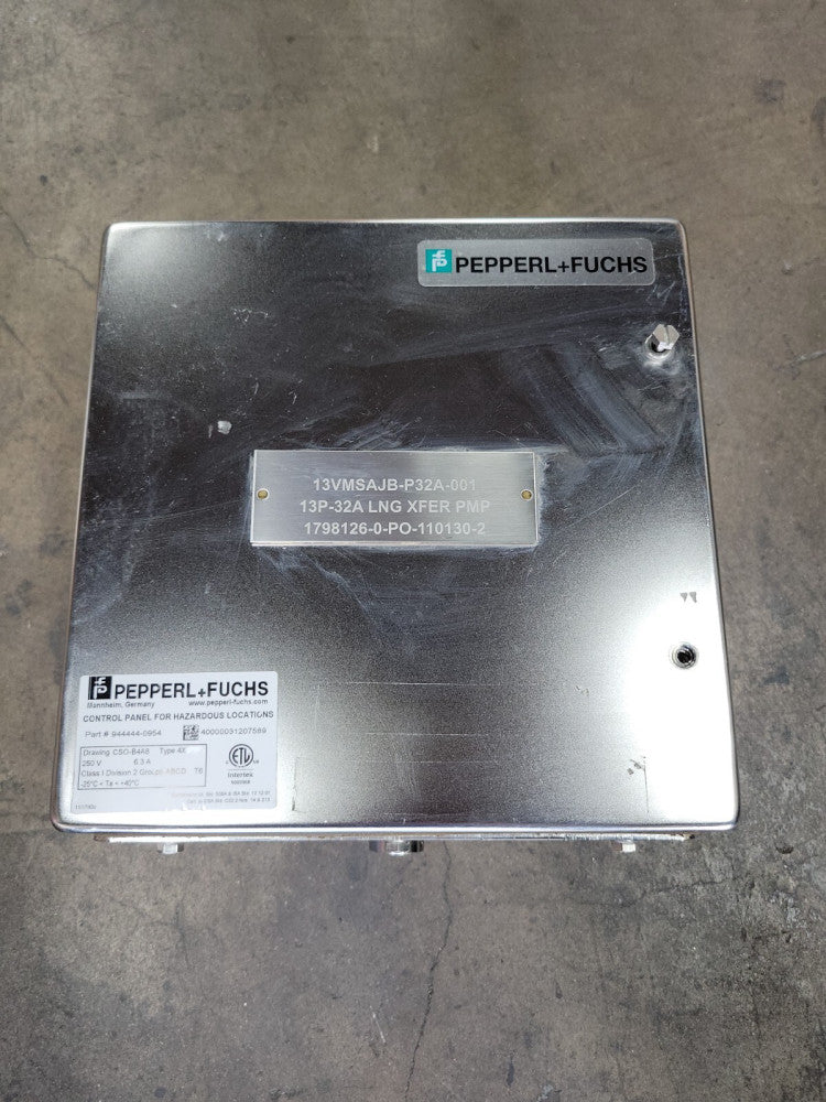 New Pepperl Fuchs Enclosure  944444-0954 FXLS2X3D 272837