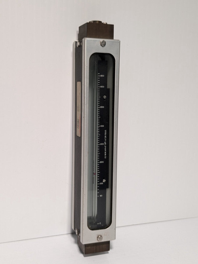 Brooks 1110-01H1G1A flow meter, rotameter, 60-660 cc/min air @70 deg F, 7.35PSIG