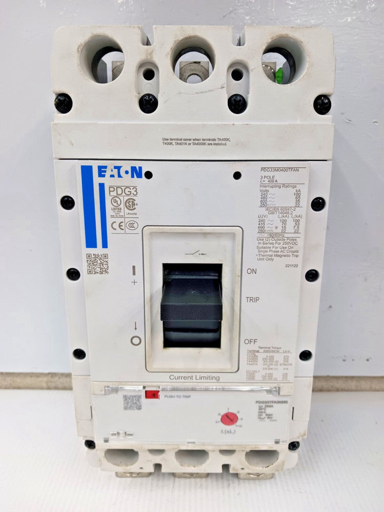 EATON 400 AMP CIRCUIT BREAKER 3 POLE 600 VAC PDG33M0400TFAN W/ 250 AMP TRIP