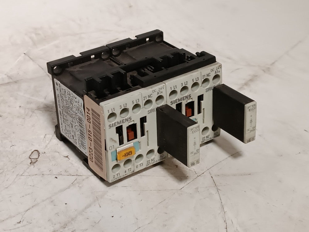 Lot of 2 Siemens 3RT1015-1BB42 contactors 3-pole 24VDC coil w/ 3RT1916