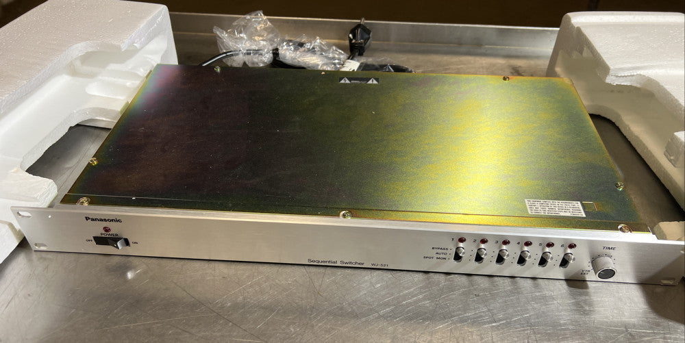 PANASONIC SEQUENTIAL SWITCHER WJ-521, POWER 120V, AC 60HZ, 5W. Nos Surplus