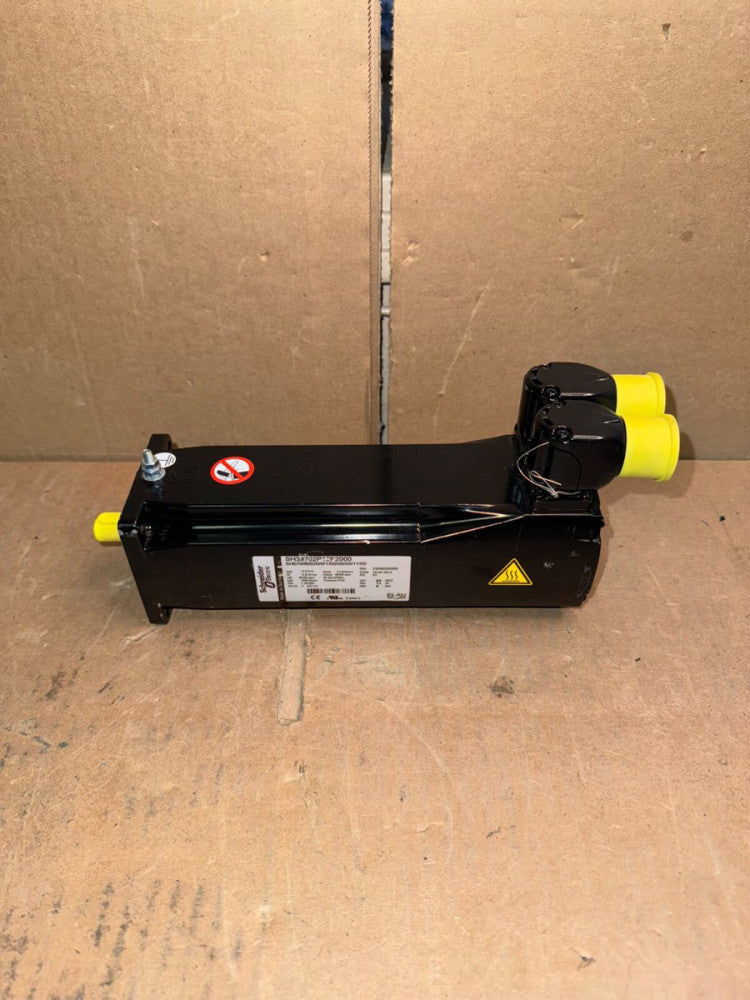 SCHNEIDER ELECTRIC SH30702P12F2000 SERVO MOTOR, NEW-OUT OF BOX! MAKE OFFER!