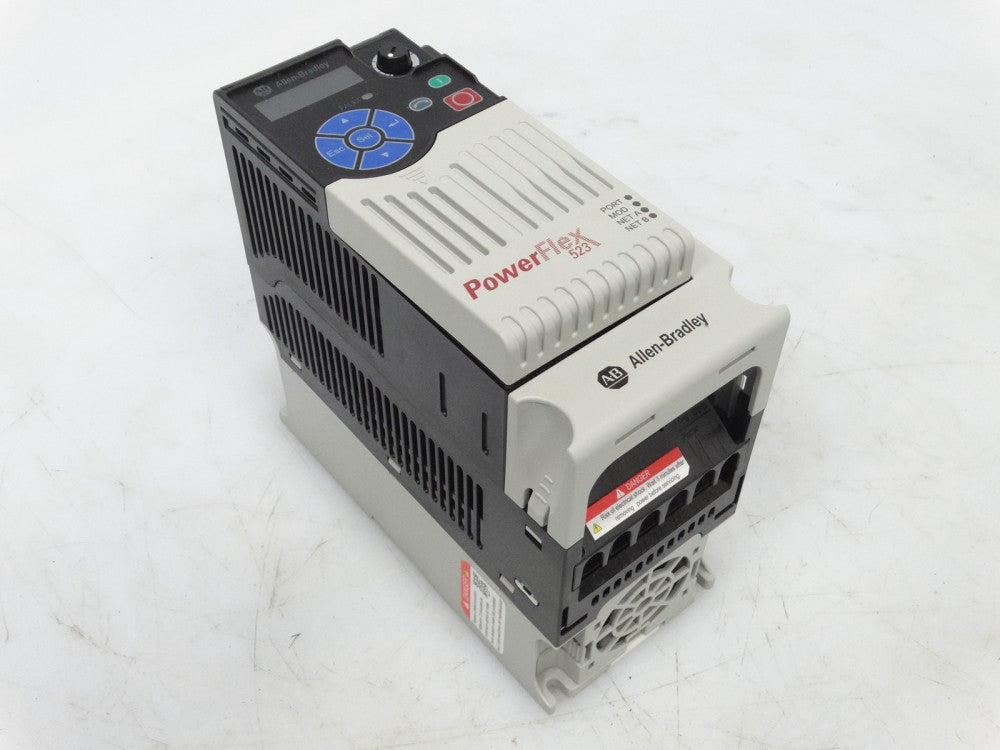 ALLEN BRADLEY 25A-V4P8N104 DRIVE
