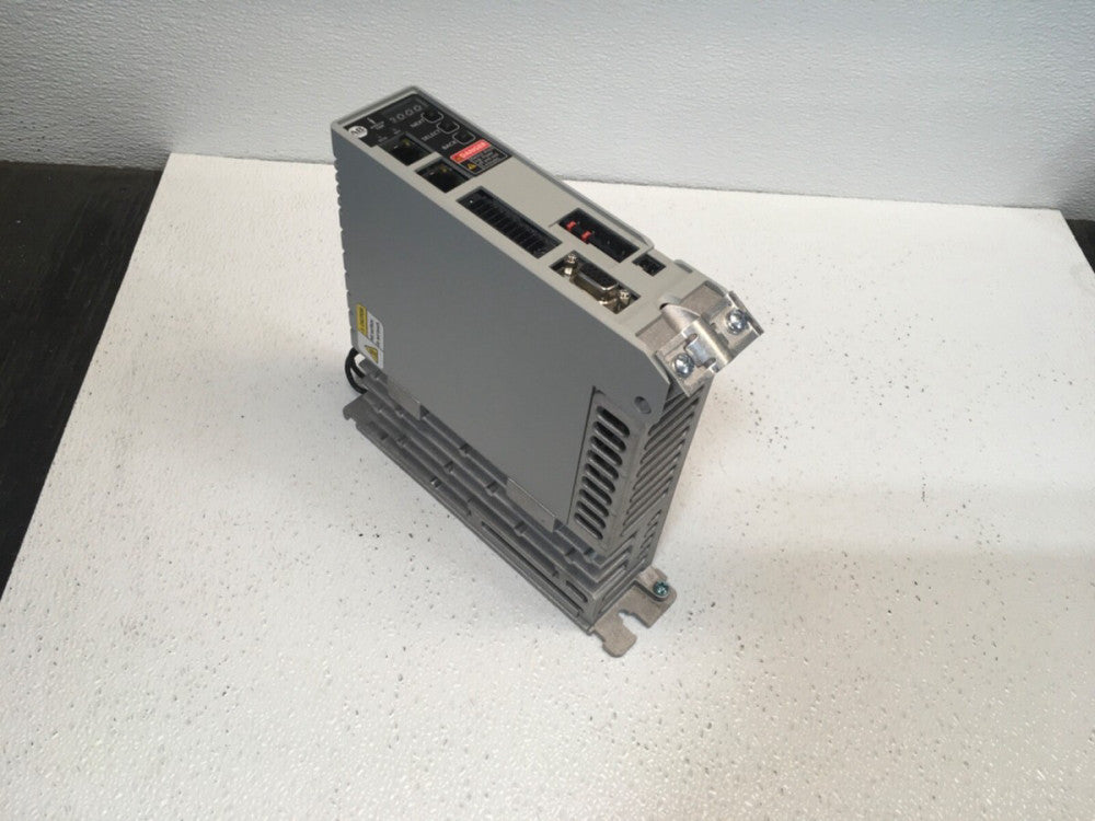 Allen Bradley 2198-C4007-ERS Ser. A/ Kinetix 5300 Servo Drive (KB)