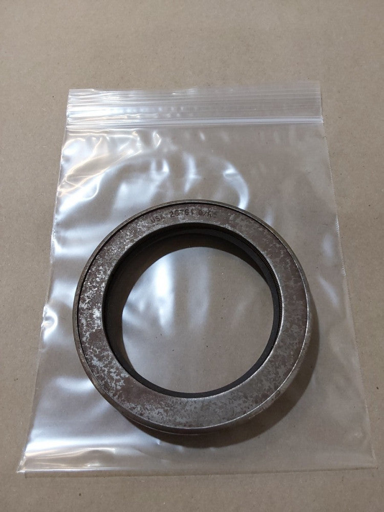 Chicago Rawhide 26761 SKF Oil Seal CR 26761