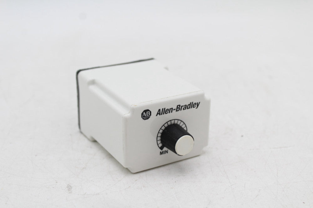 Allen-Bradley 700-HT12AV120 Time Delay Relay