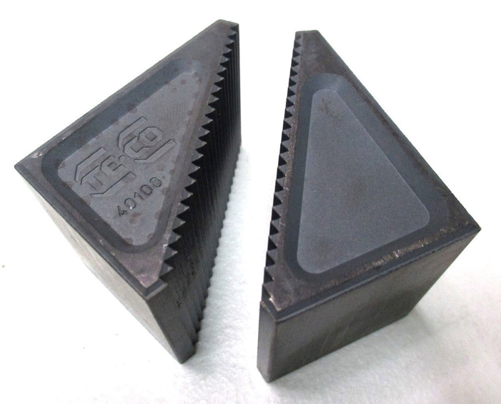 TE-CO (40108) 1-3/4" Min H x 4" Max H x 2" W Steel Step Blocks - Lot of 2