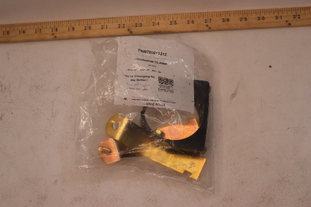 FNW Plated Cushion Tube Strut Clamp 3-1/8" OD FNW7816Y0312