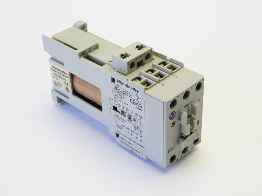 Allen Bradley 100-C30Z*00 Ser.C Contactor Used Working Pull