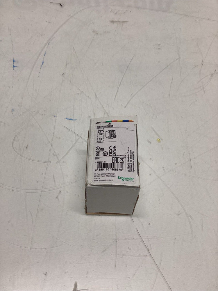 Schneider Electric PUSH BUTTON SWITCH ZB5AW0G35 ZB5AZ009 ZBE-101 R-163