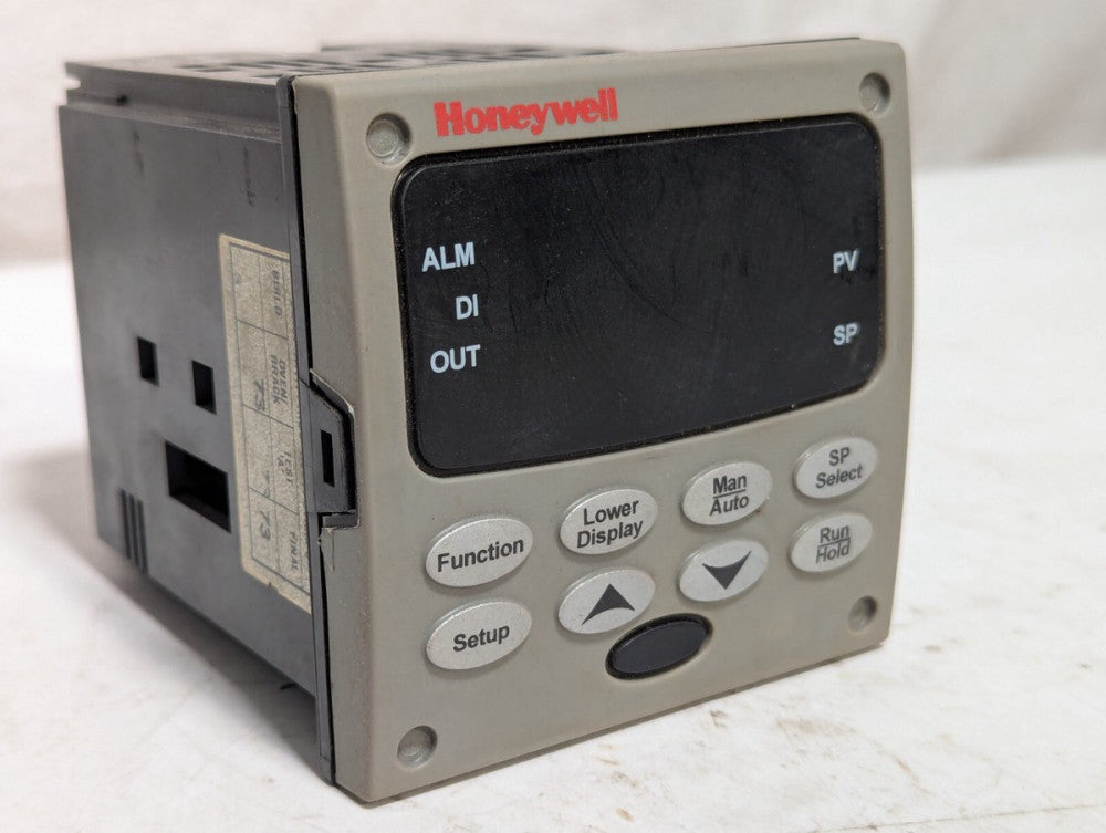 Honeywell DC3200-CE-000R-100-00000-00-0 Universal Digital Controller