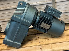 SEW EURODRIVE DFT90S4BMG2HR Motor With Gear Box Nos Surplus