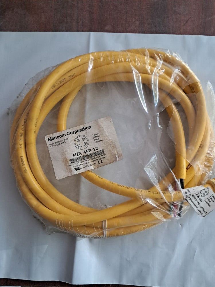 MENCOM MIN-4FP-12 CORD SET NEW