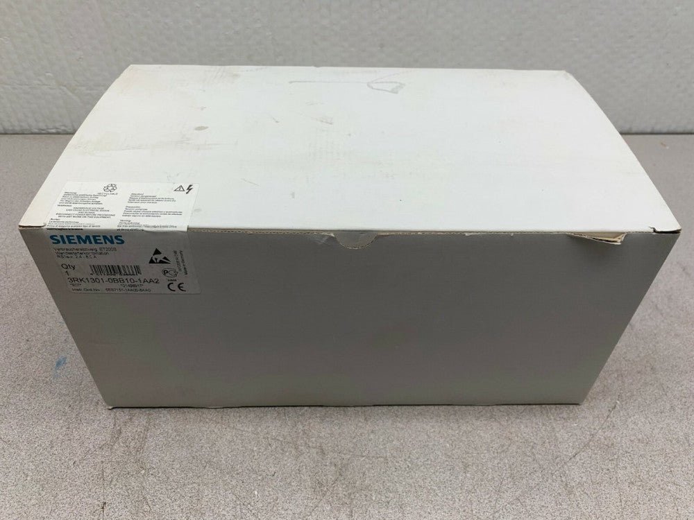 NEW SIEMENS MOTOR STARTER 3RK1301-0BB10-1AA2 