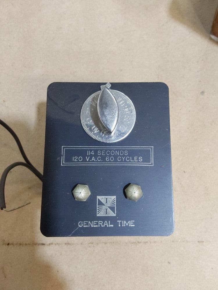 GENERAL TIME Delay Timer DA11-2A032E | 114 Seconds | 125V-250VAC...